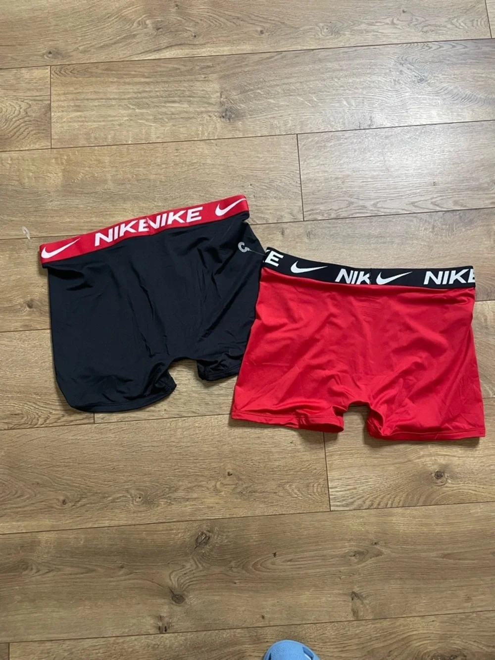 Nike Junior Boxer Briefs Set - Black & Red Waistband size junior XL